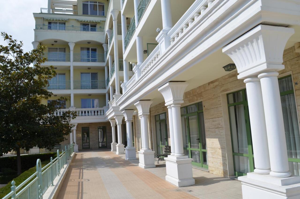 Apartment 3 In Complex Splendid Saints Constantine and Helena Exterior photo